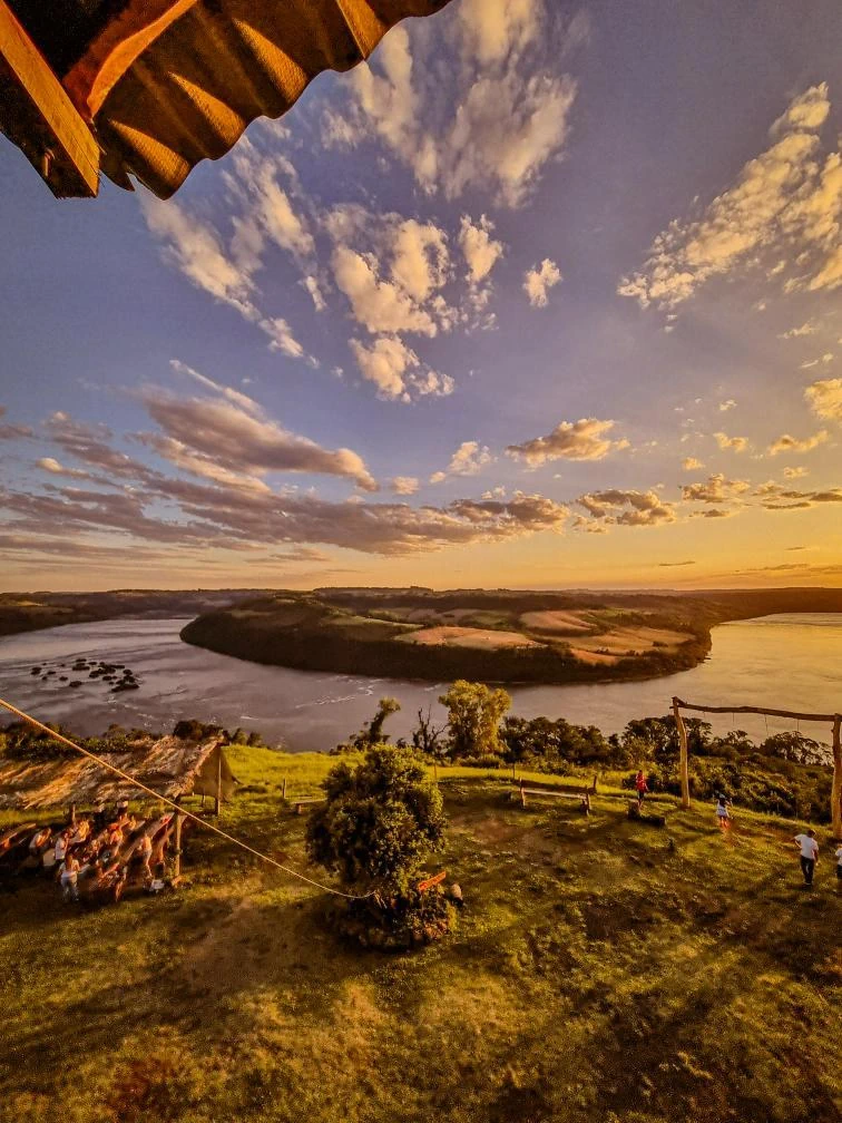 Vista panorâmica do Rio Uruguai do Observatório Uruguai